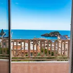 Faraglioni Sea Terrace *